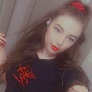 Meet your Posher, Chiana